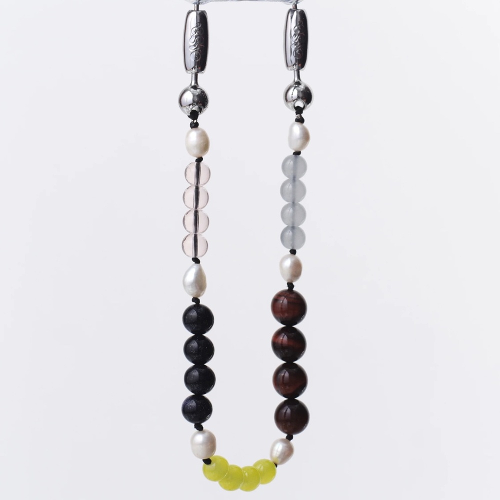 Ossa wristlet phone chain